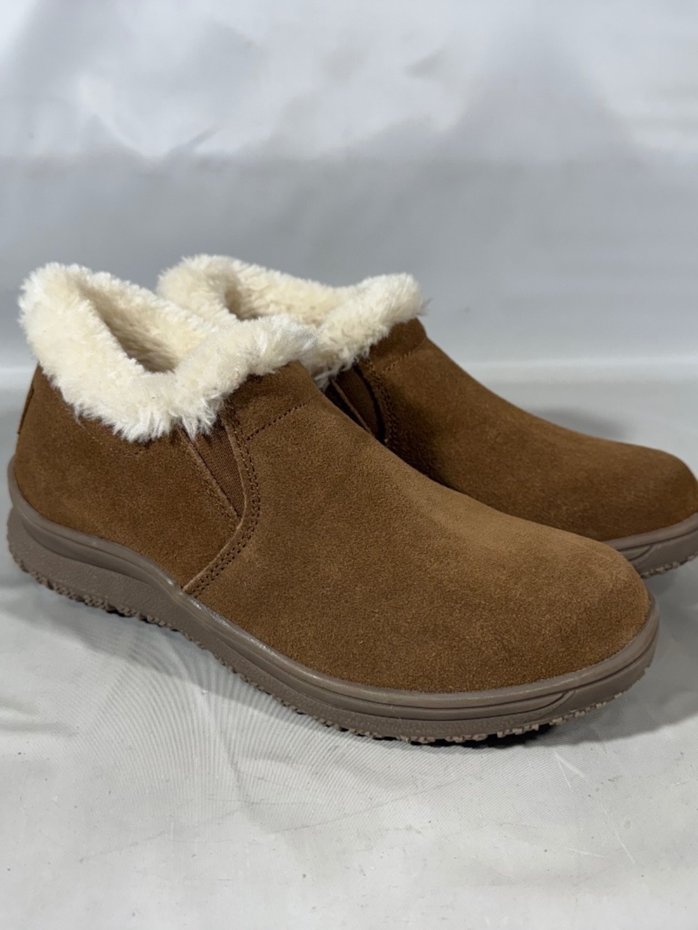 Minnetonka Eagan Dusty Brown 69043 Suede Faux Fur Moccasin Bootie Slippers Sz 7
